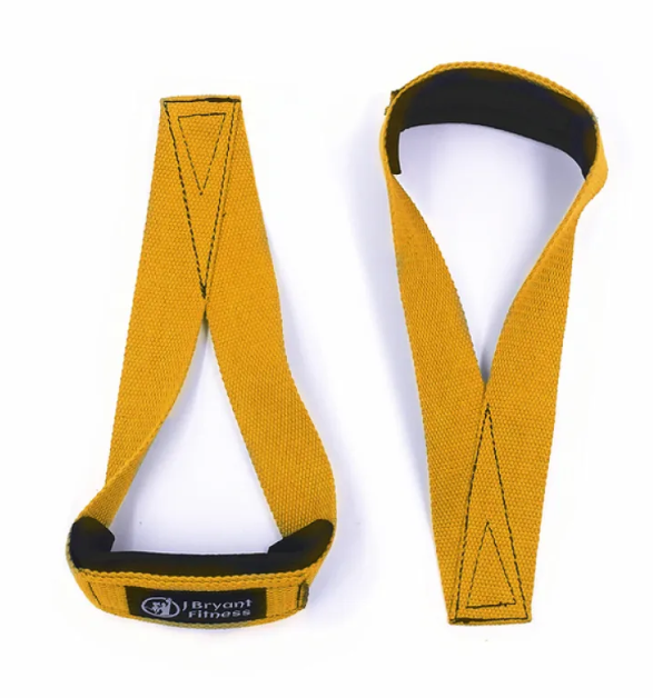 Pump Lab Fitness gym lifting straps and anti-slip fitness gloves, showing durable black straps and padded gloves for weightlifting.
