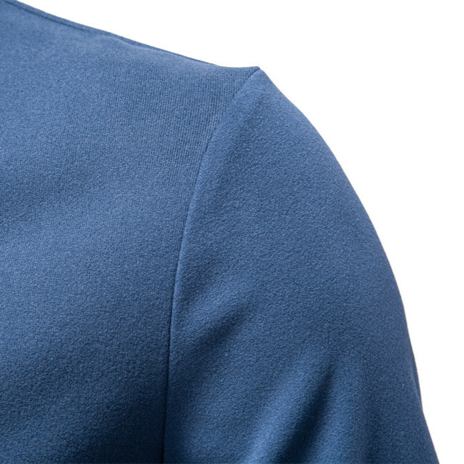 Men's GeToday half-zip thermal gym wear base-layer, shown in black, designed for indoor and outdoor workouts.