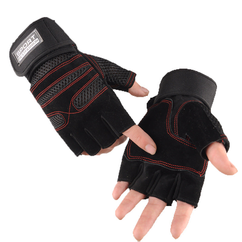 Men's gym training gloves by Pump Lab Fitness, half-finger cycling gloves suitable for summer workouts, with padded palms and breathable fabric.