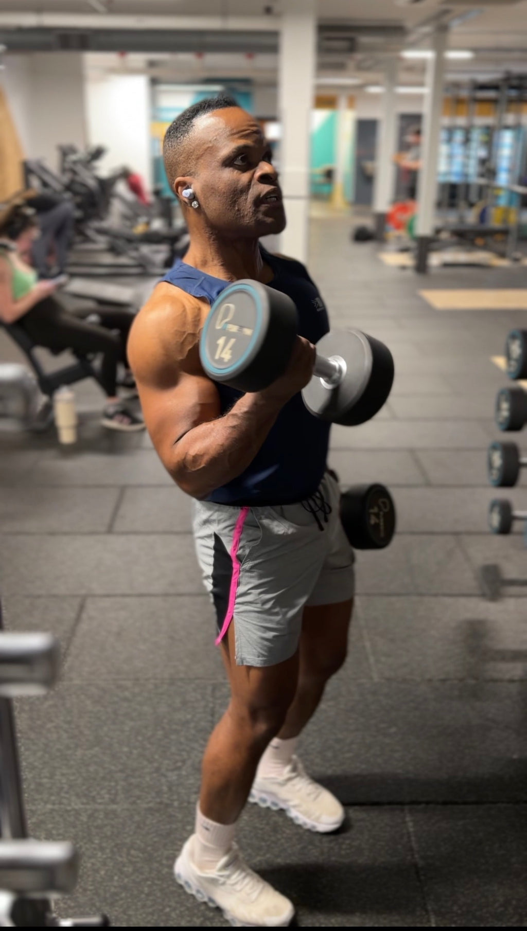 Pump Lab Fitness Muscle Building Meal Plan with nutritious meal options and planning tips for muscle gain.